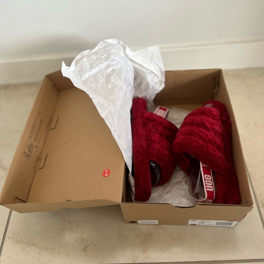 Uggs Fluff Yeah Slippers New - image 6